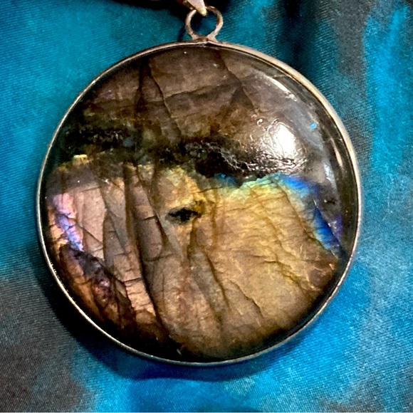 XL High Quality Bright Flash Blue Yellow PINK Labradorite 925 Gemstone Pendant - Picture 12 of 16